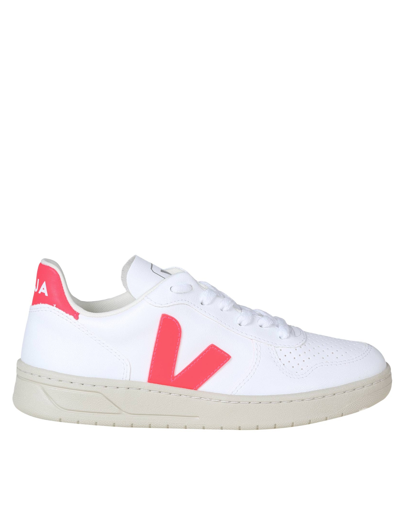 VEJA SNEAKERS IN WHITE LEATHER