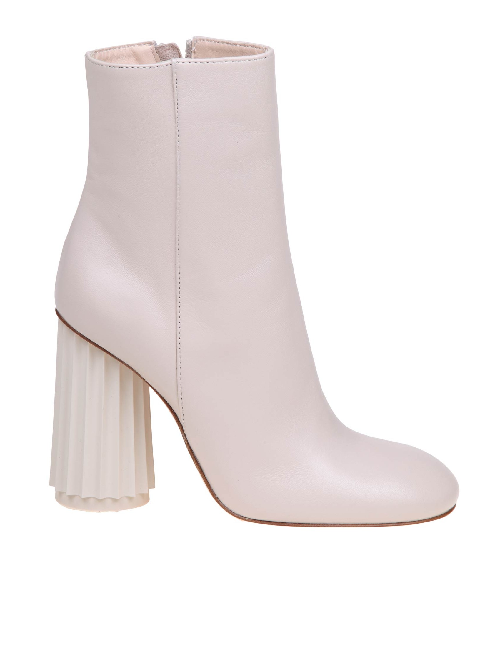 AGL DORICA ANKLE BOOTS IN CHALK COLOR LEATHER