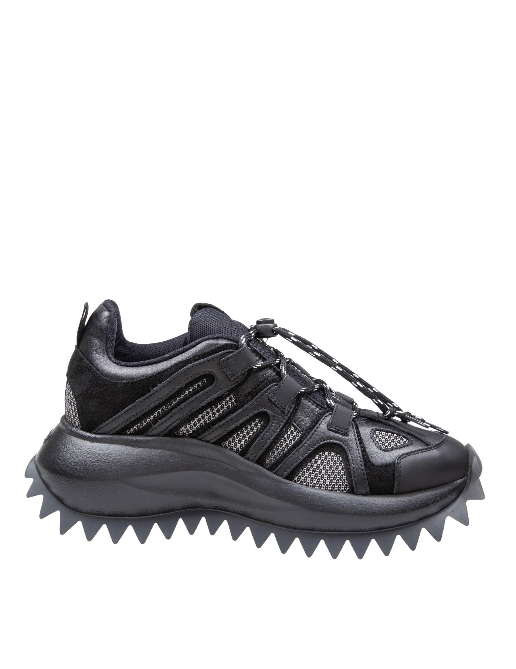 VIC MATIE' RUNNING TREK SNEAKERS IN BLACK LEATHER