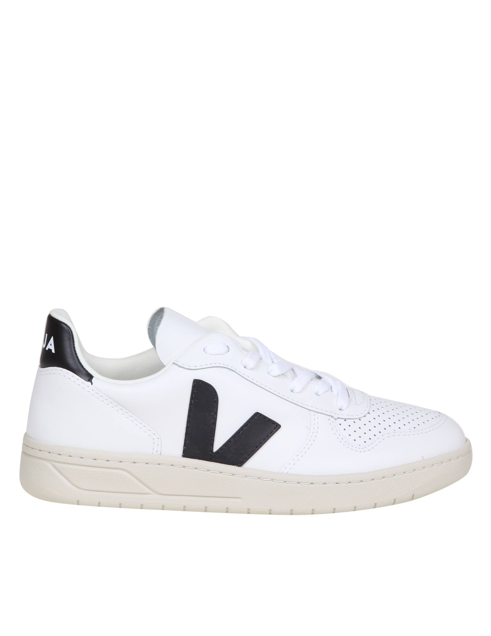 VEJA V-10 SNEAKERS IN BLACK AND WHITE LEATHER