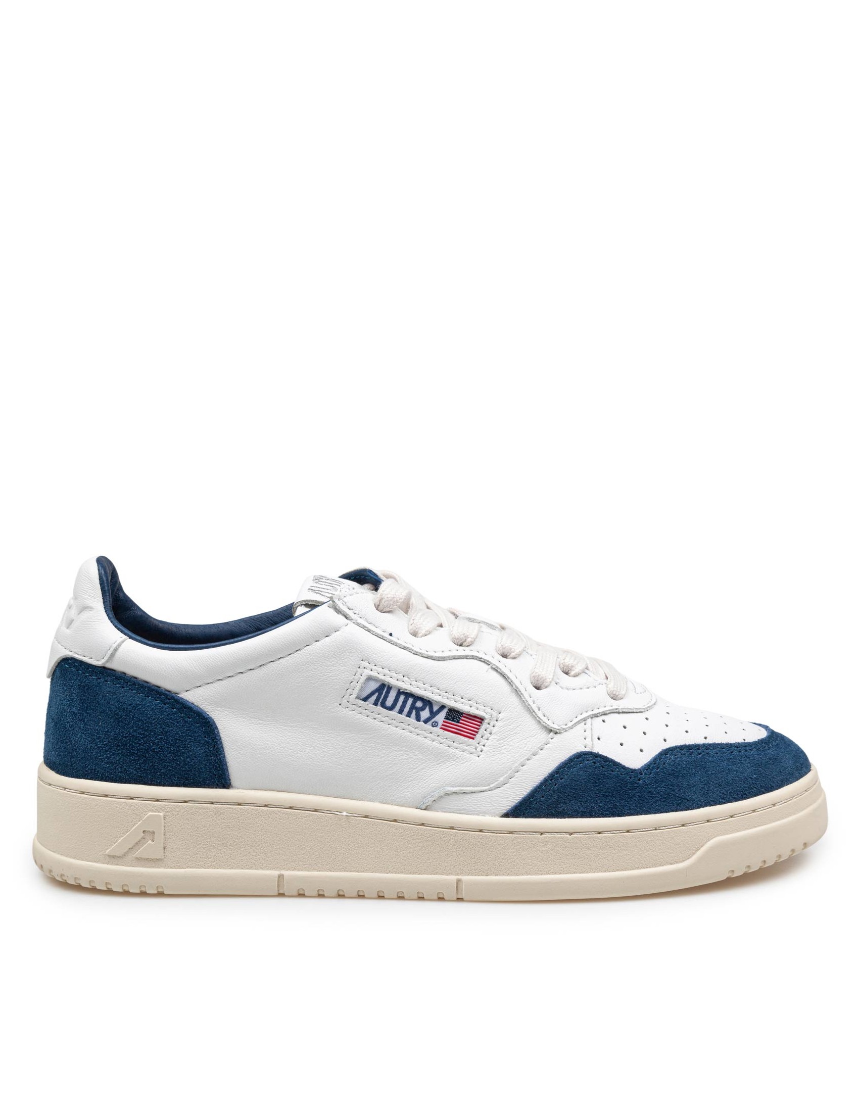 AUTRY MEDALIST SNEAKERS IN LEATHER AND SUEDE COLOR WHITE AND BLUE